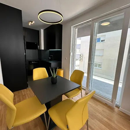 Desire - Brand New Modern *