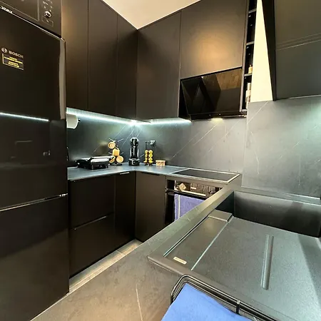 Desire - Brand New Modern Apartment