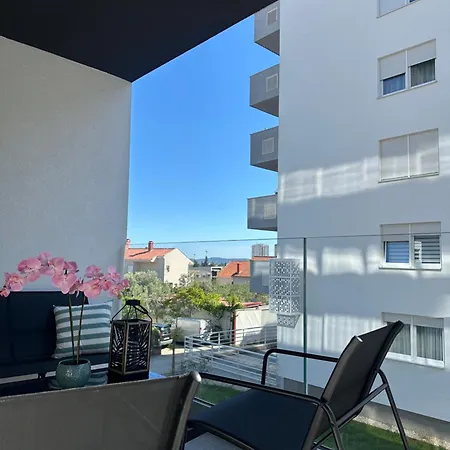 Apartment Desire - Brand New Modern Zadar