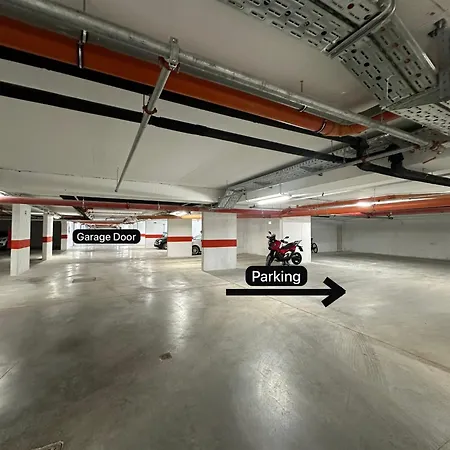 Desire - Brand New Modern Διαμέρισμα Ζαντάρ