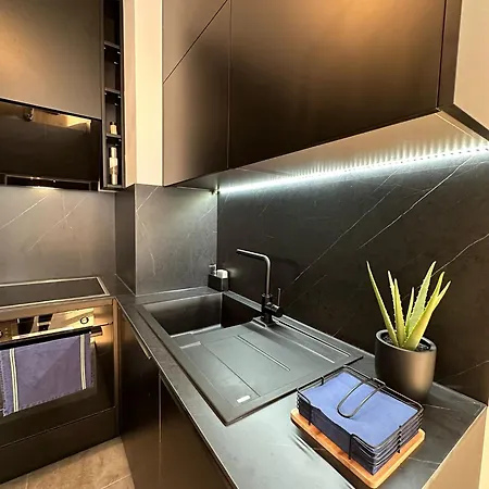 Desire - Brand New Modern Ζαντάρ